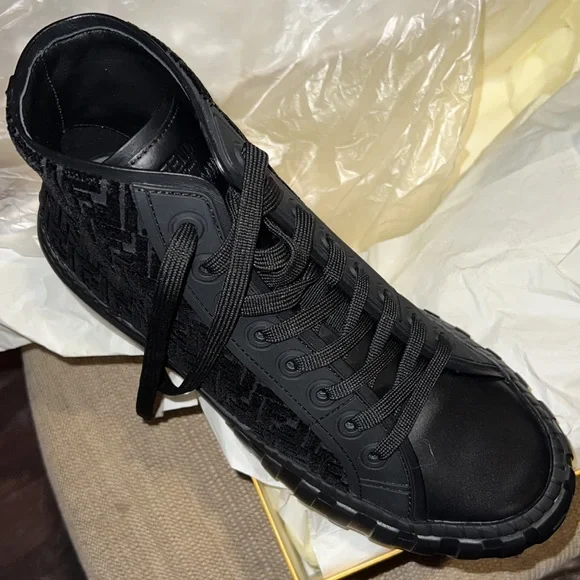 BNIB Fendi Black Boots